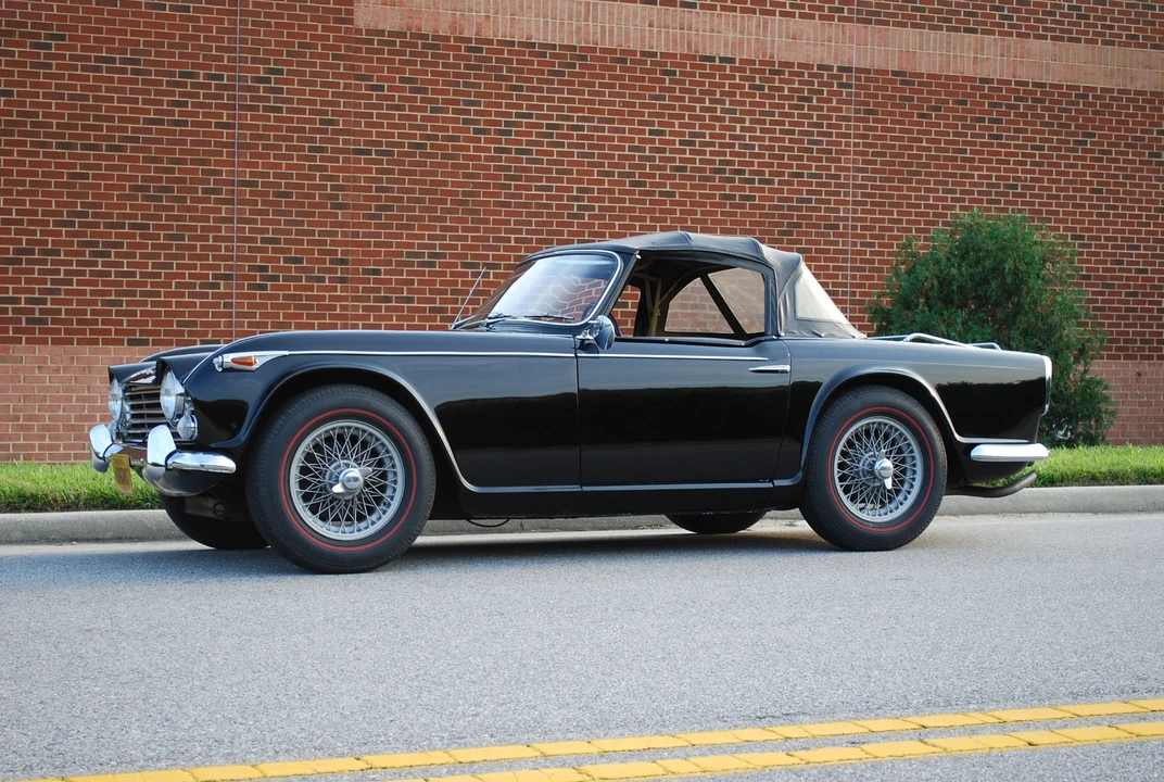 1966 Triumph TR4A - Image 10 of 31