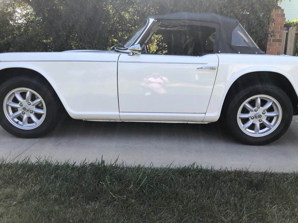 1966 Triumph TR4A - Image 15 of 31