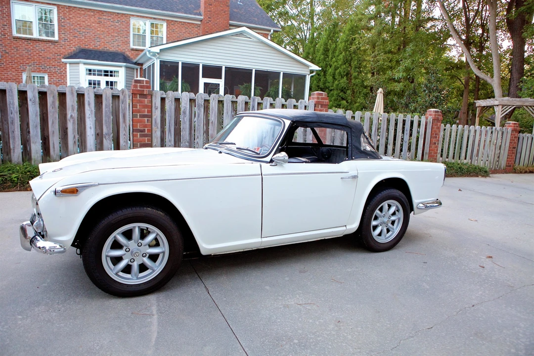 1966 Triumph TR4A - Image 4 of 31