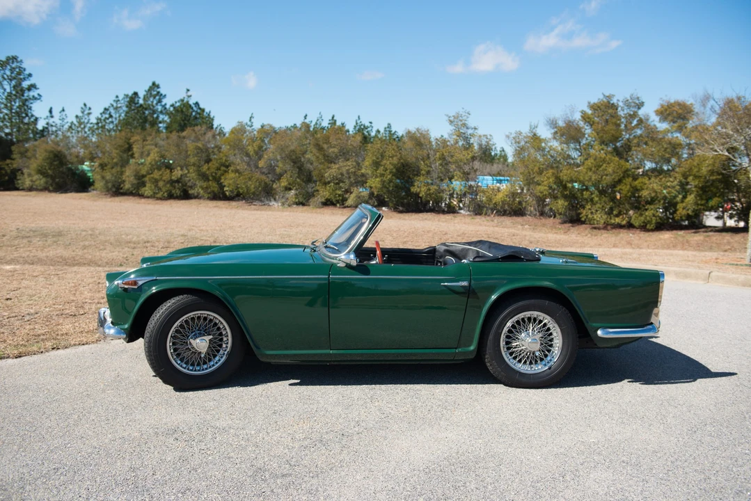 1966 Triumph TR4A - Image 9 of 31