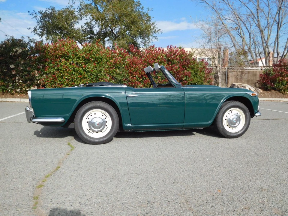 1966 Triumph TR4A - Image 9 of 31