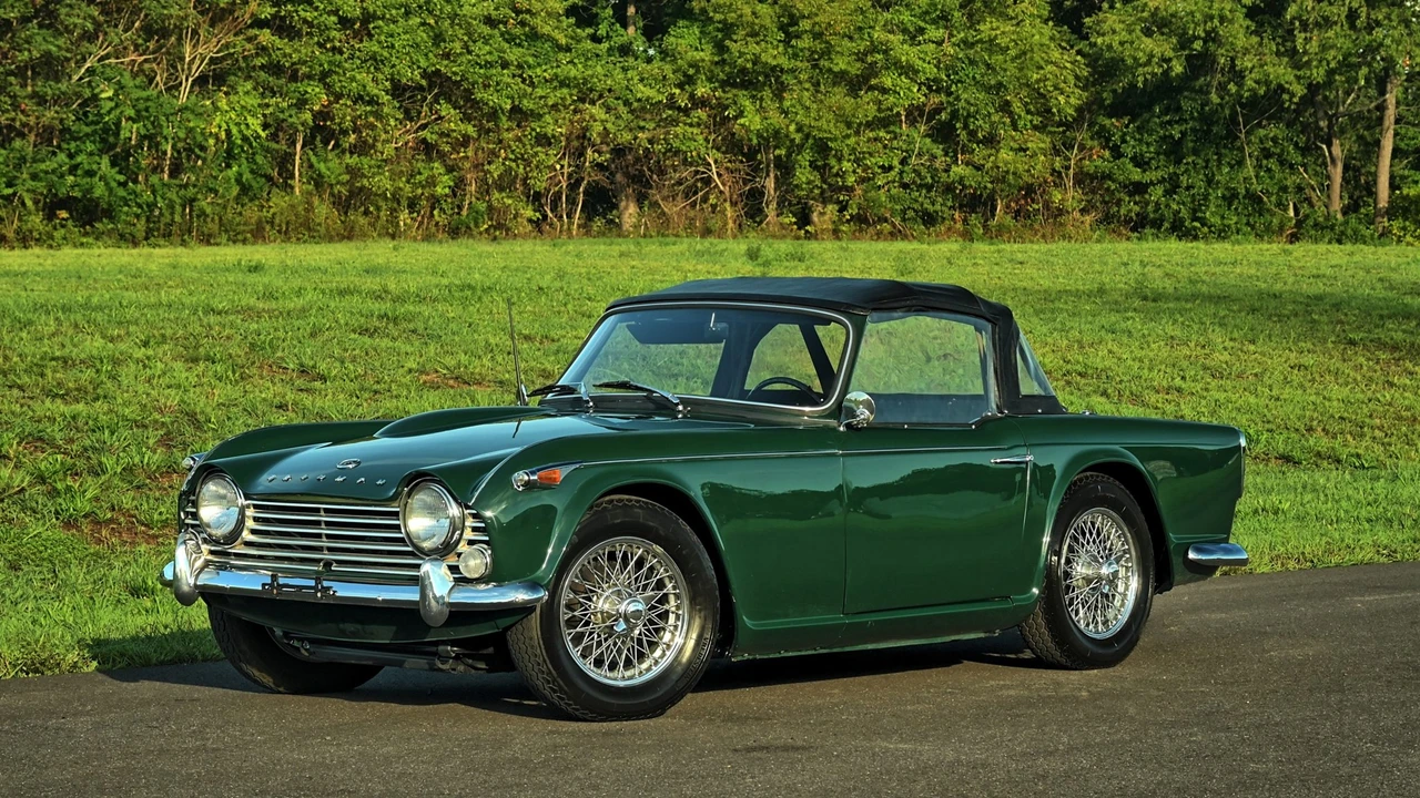 1966 Triumph TR4A - Image 15 of 31