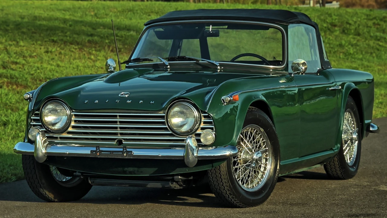 1966 Triumph TR4A - Image 11 of 31