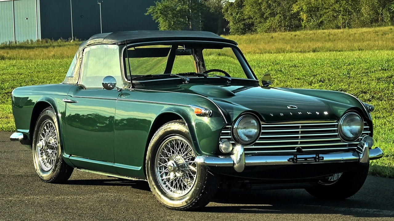 1966 Triumph TR4A - Image 6 of 31