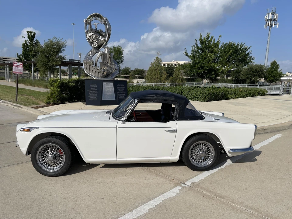 1966 Triumph TR4A - Image 6 of 31