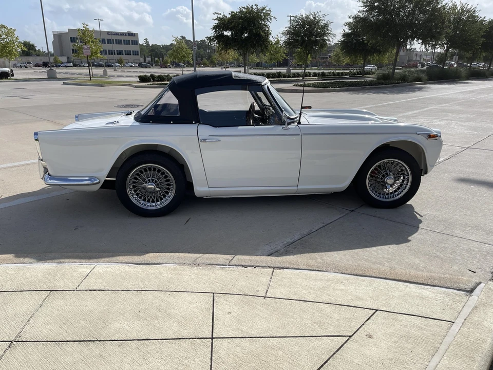 1966 Triumph TR4A - Image 3 of 31