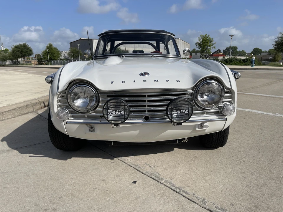 1966 Triumph TR4A - Image 12 of 31