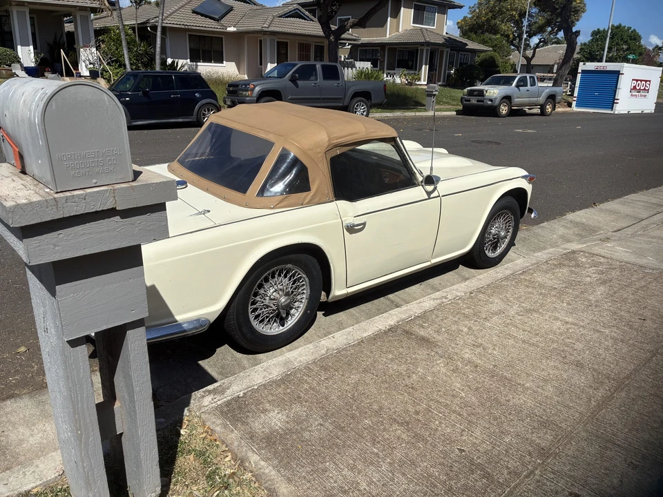 1966 Triumph TR4A - Image 15 of 31