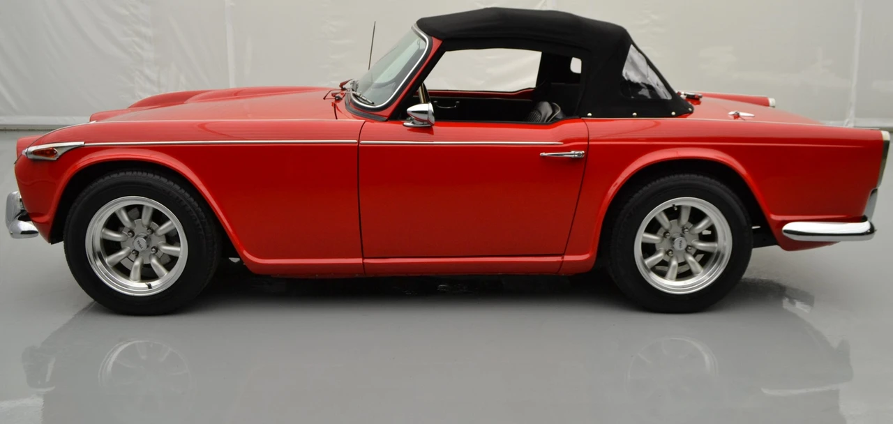 1966 Triumph TR4A - Image 10 of 31