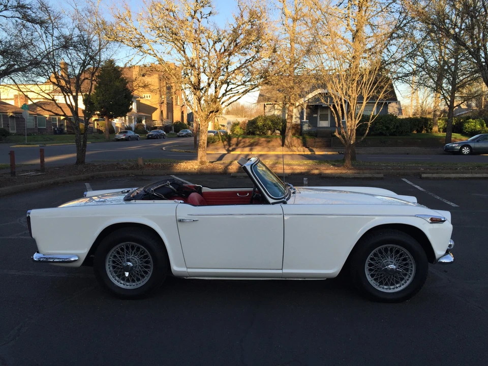 1966 Triumph TR4A - Image 7 of 31
