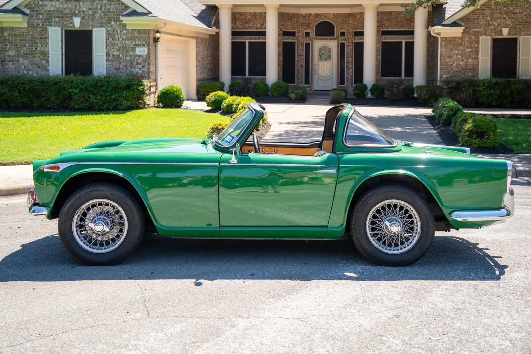 1966 Triumph TR4A - Image 7 of 31