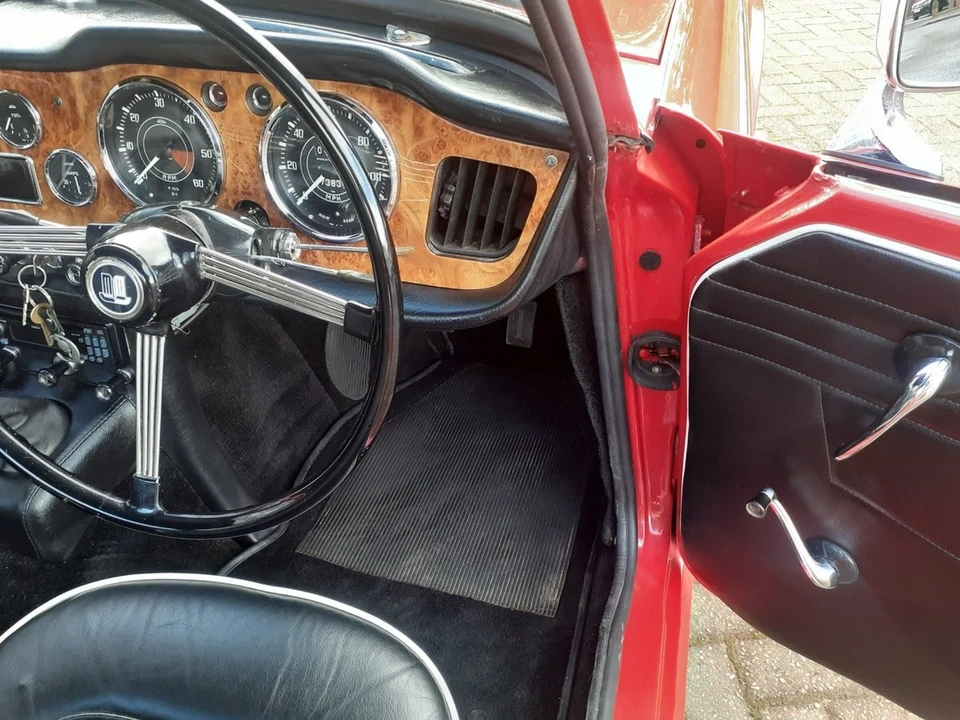 1966 Triumph TR4A - Image 30 of 30