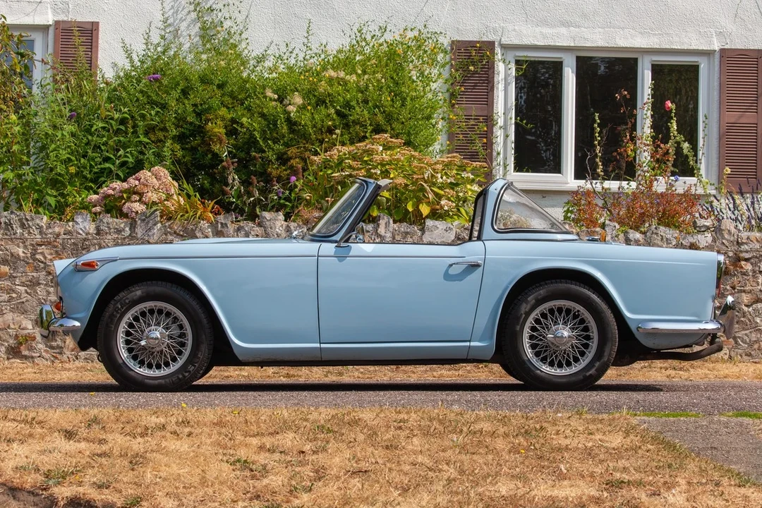 1966 Triumph TR4A - Image 4 of 30