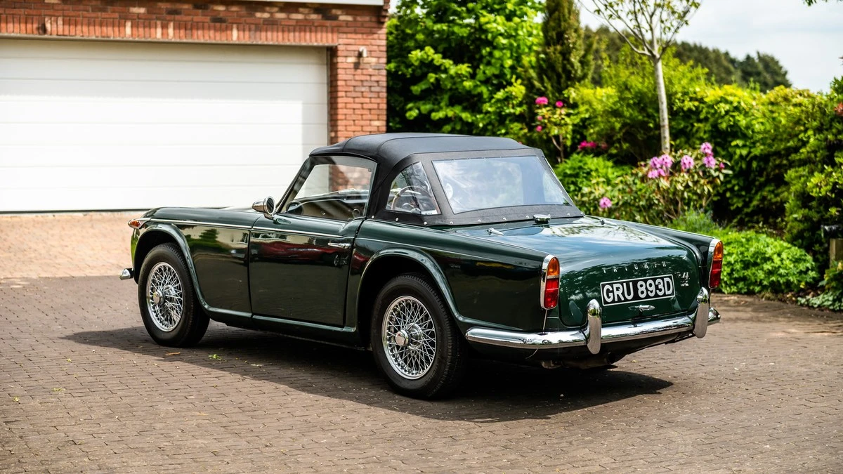 1966 Triumph TR4A - Image 11 of 30
