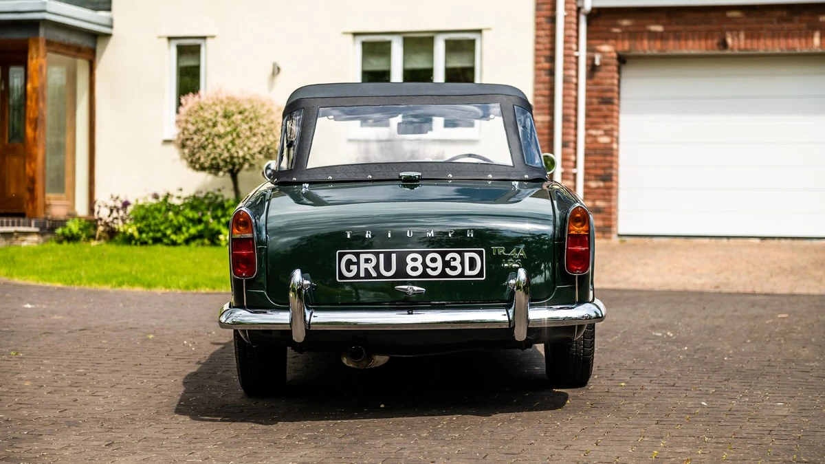 1966 Triumph TR4A - Image 10 of 30