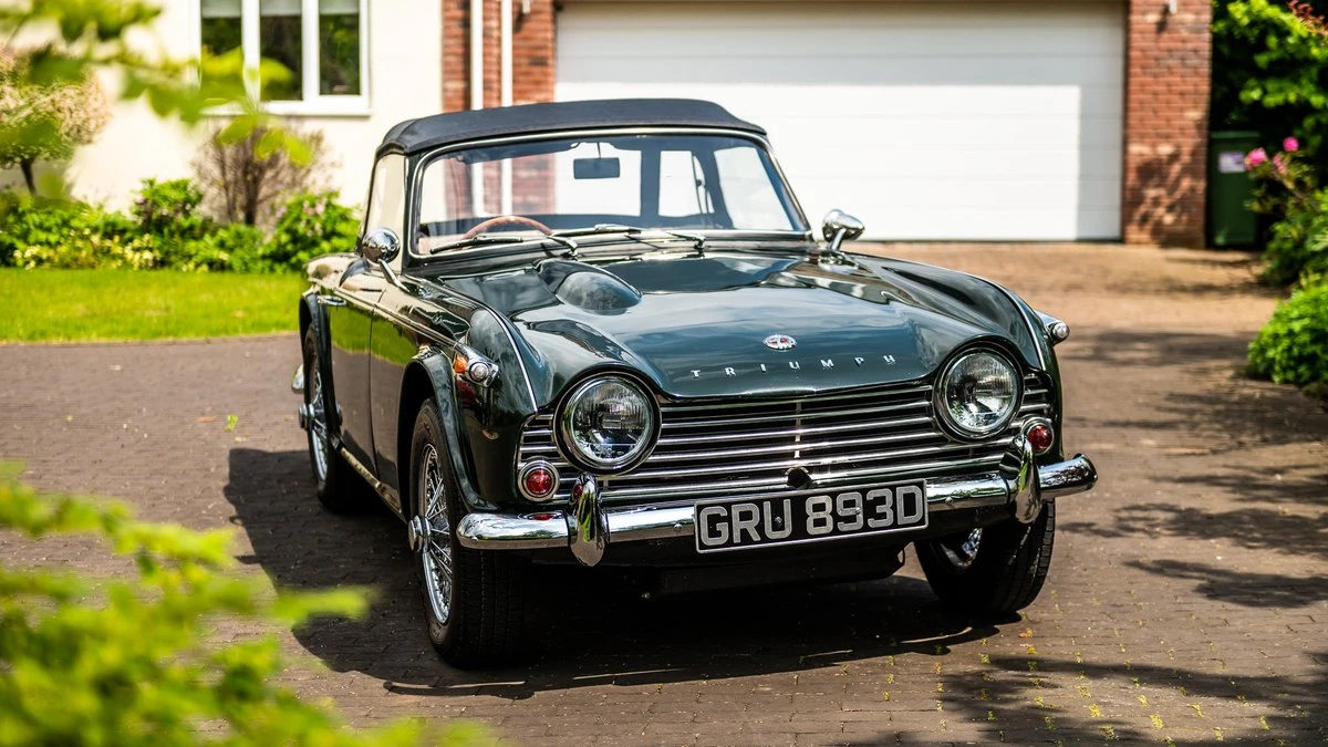 1966 Triumph TR4A - Image 6 of 30