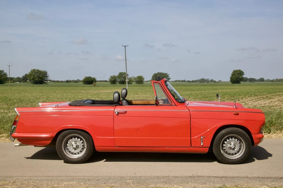 1966 Triumph Vitesse - Image 12 of 30