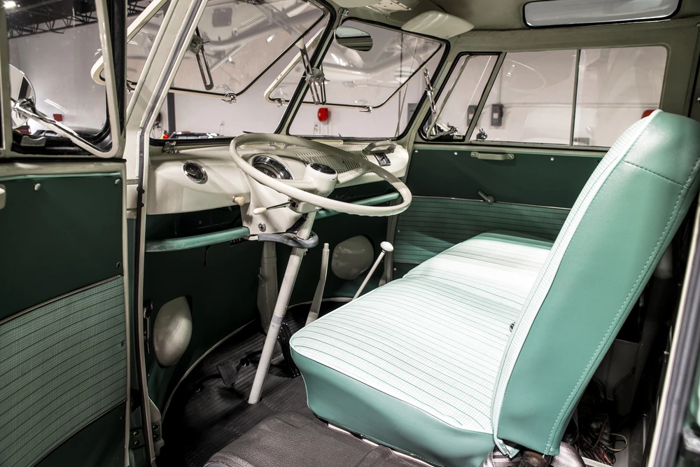 1966 Volkswagen Split-Window Bus - Image 4 of 5