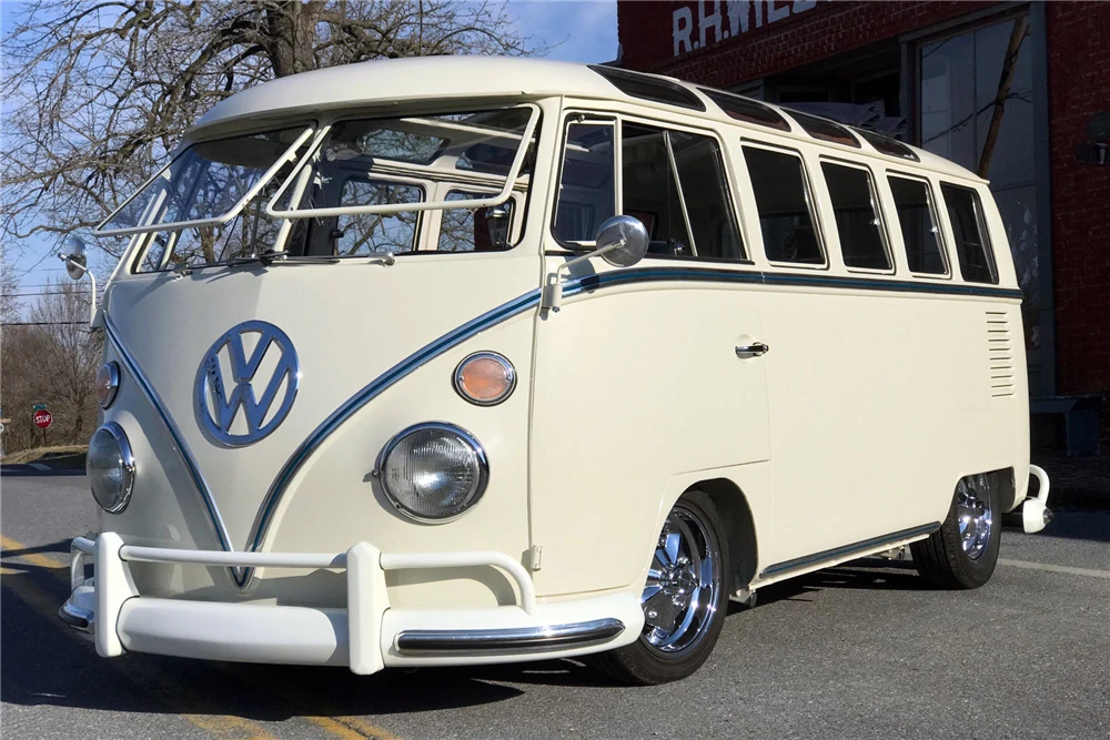 1966 Volkswagen Split-Window Bus - Image 2 of 16