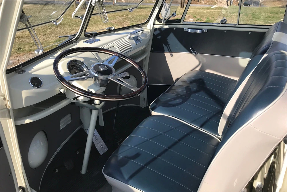 1966 Volkswagen Split-Window Bus - Image 4 of 16