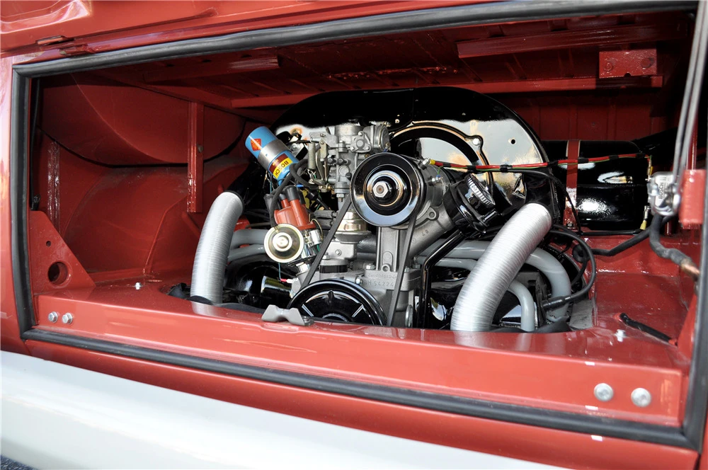 1966 Volkswagen Split-Window Bus - Image 3 of 5