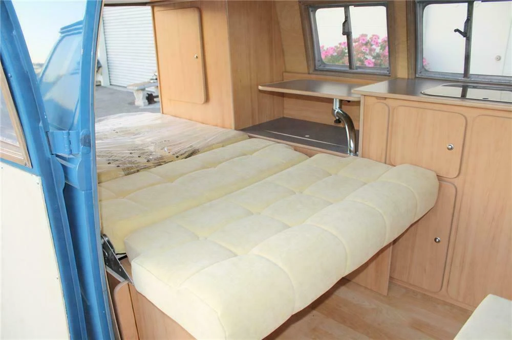 1966 Volkswagen Split-Window Camper - Image 4 of 5