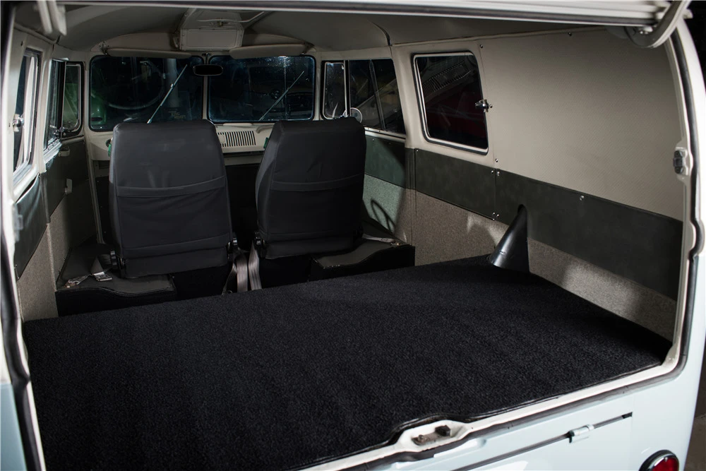 1966 Volkswagen Split-Window Bus - Image 5 of 6