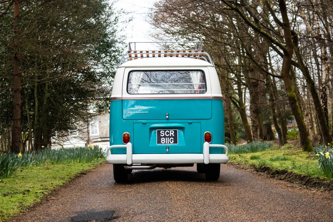 1966 Volkswagen Split-Window Camper - Image 11 of 31