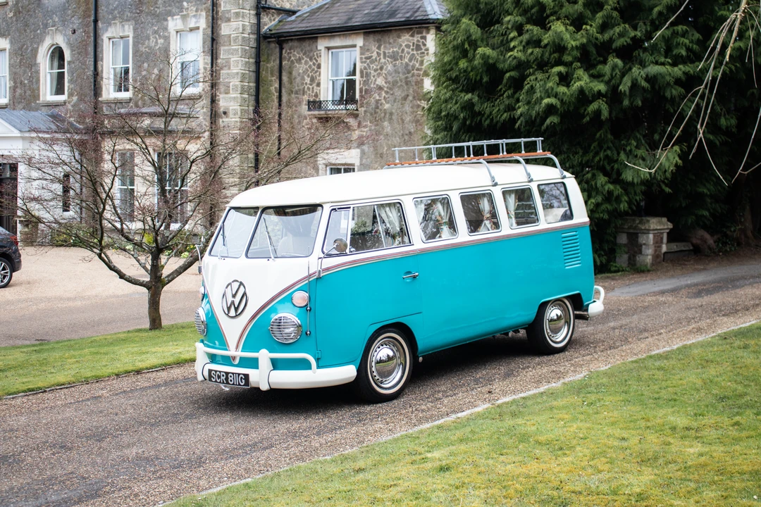 1966 Volkswagen Split-Window Camper - Image 3 of 31