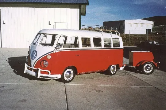 1966 Volkswagen Split-Window Bus - Image 2 of 6