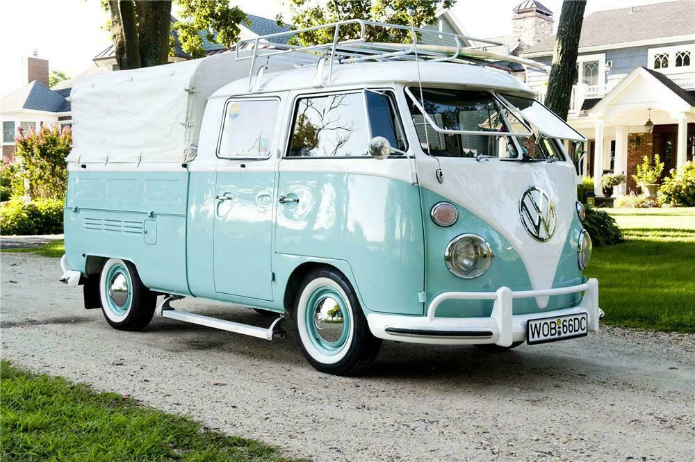 1966 Volkswagen Split-Window Bus - Image 2 of 5
