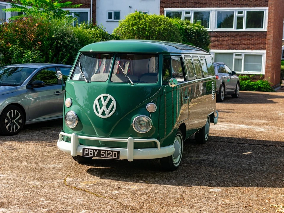 1966 Volkswagen Split-Window Camper - Image 4 of 30