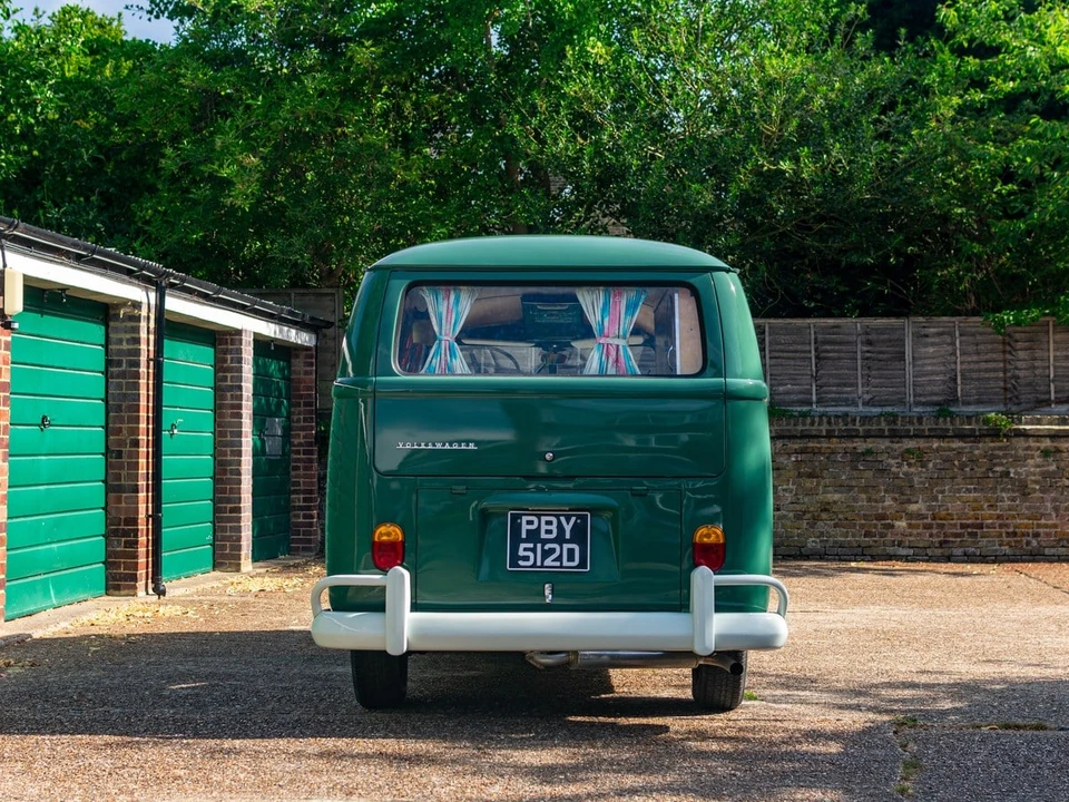 1966 Volkswagen Split-Window Camper - Image 18 of 30