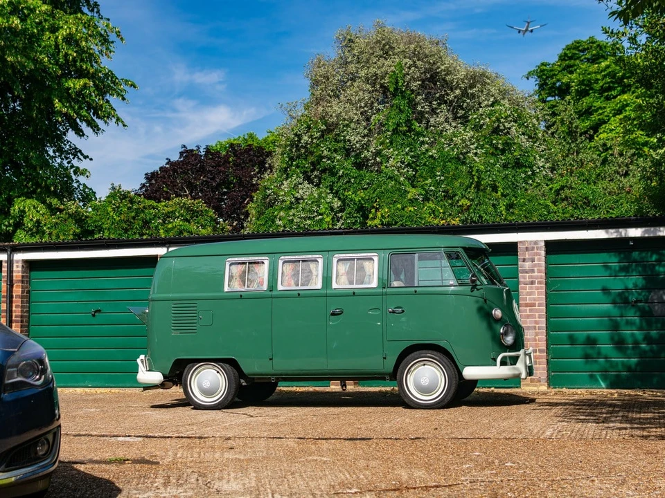 1966 Volkswagen Split-Window Camper - Image 22 of 30