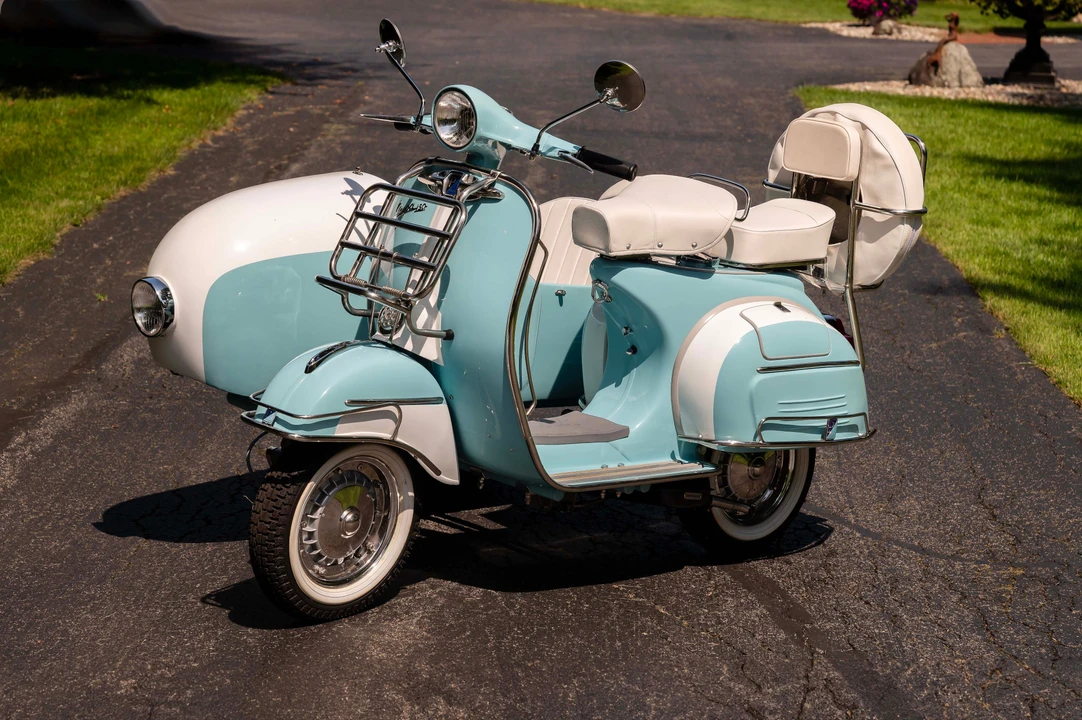 1966 Vespa Super & Primavera & P - Image 3 of 31