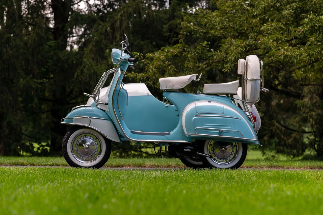 1966 Vespa Super & Primavera & P - Image 25 of 31