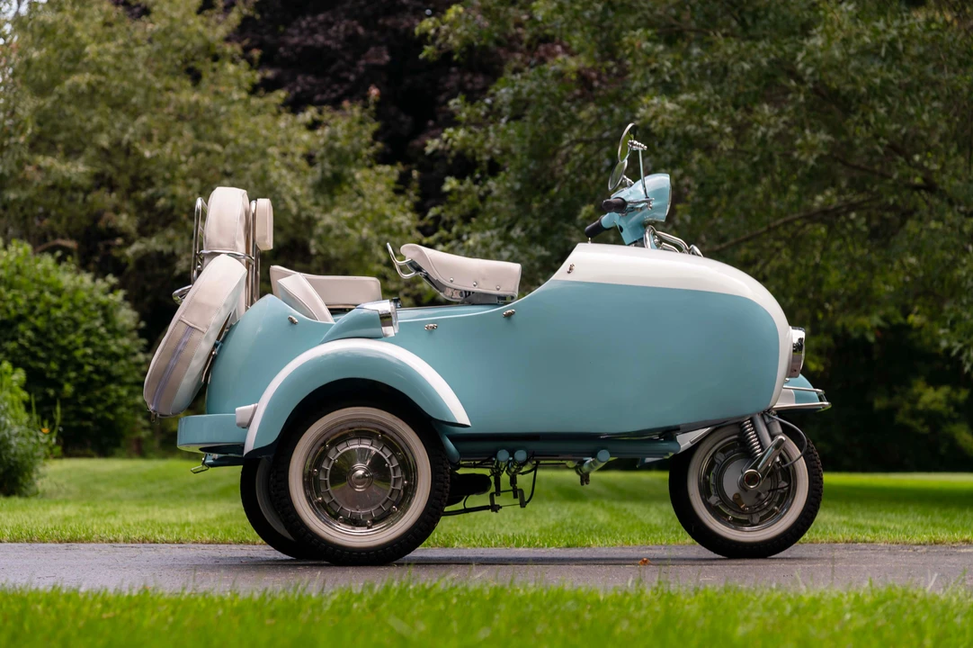 1966 Vespa Super & Primavera & P - Image 24 of 31