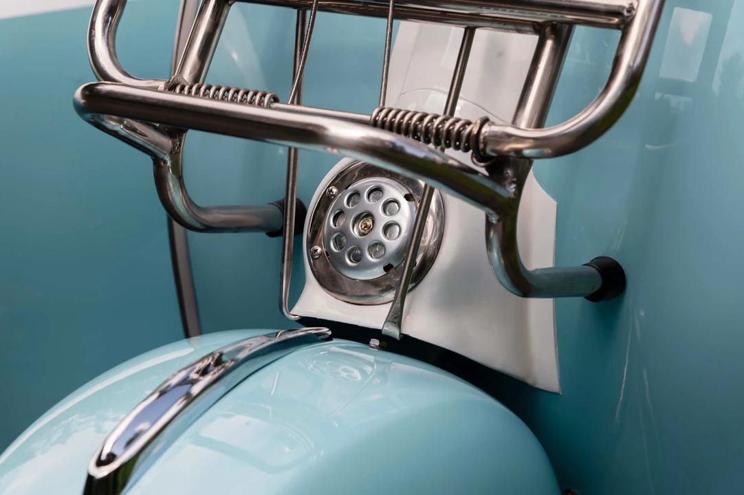 1966 Vespa Super & Primavera & P - Image 22 of 31