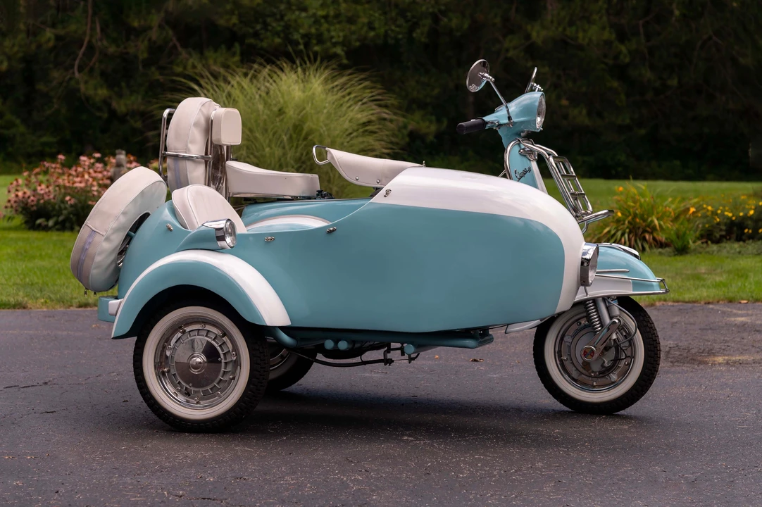 1966 Vespa Super & Primavera & P - Image 27 of 31