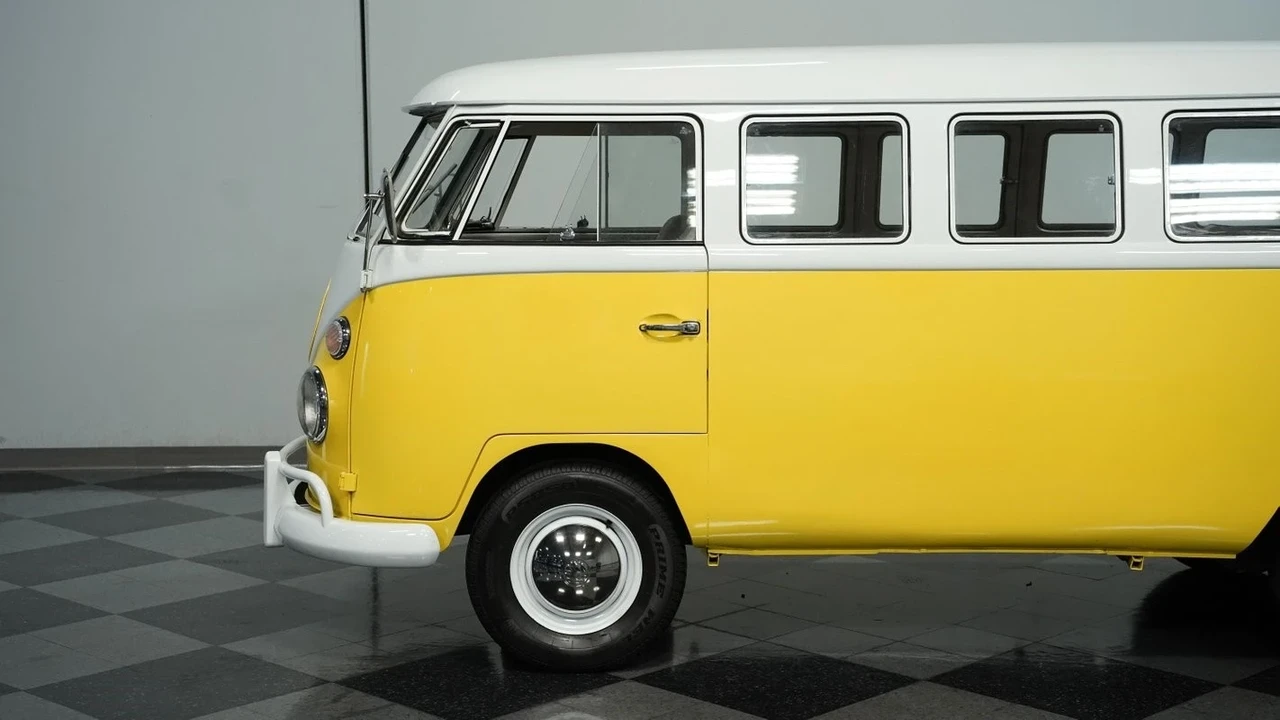 1966 Volkswagen Split-Window Bus - Image 21 of 21