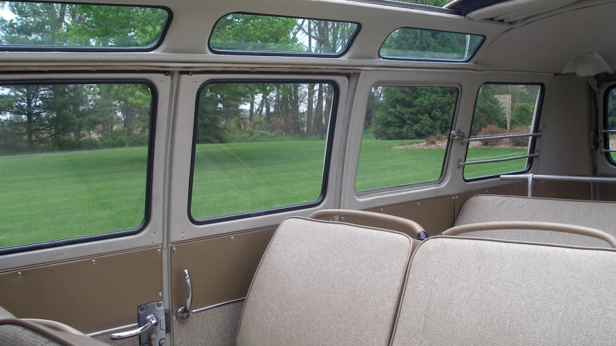1966 Volkswagen Split-Window Bus - Image 4 of 8