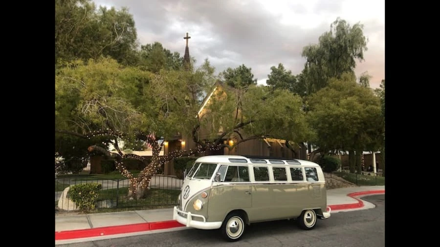 1966 Volkswagen Split-Window Bus - Image 2 of 9