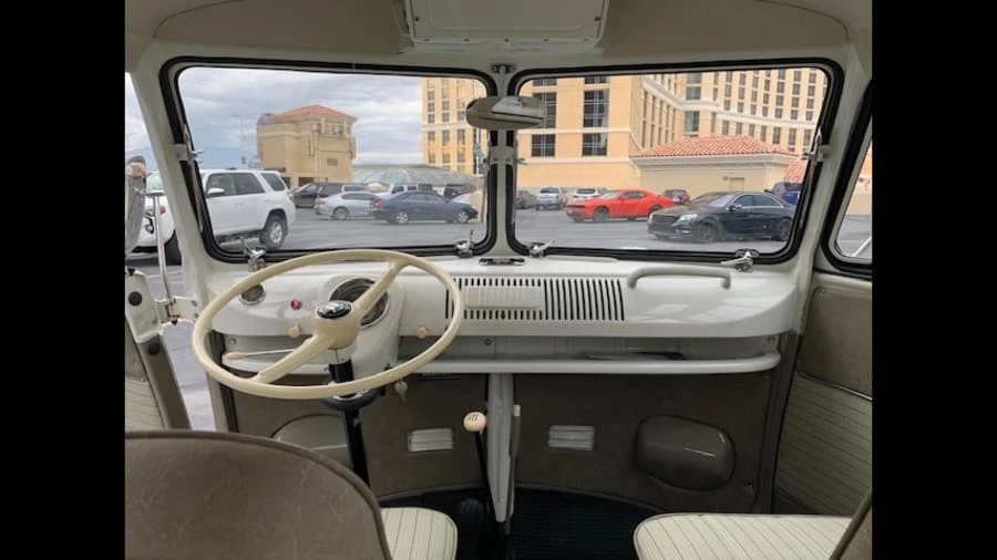 1966 Volkswagen Split-Window Bus - Image 3 of 9