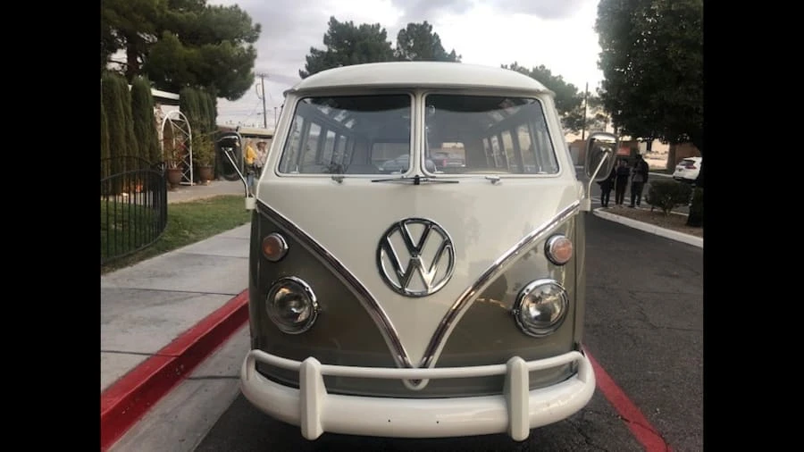 1966 Volkswagen Split-Window Bus - Image 6 of 9