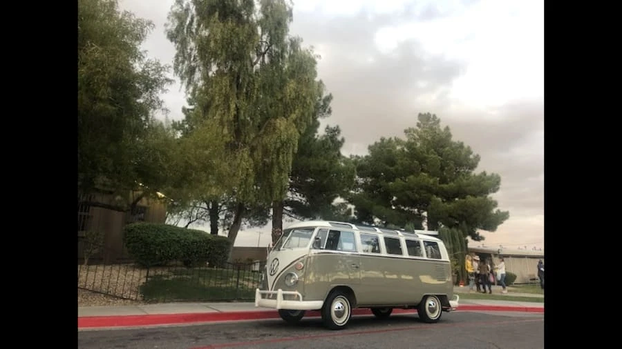 1966 Volkswagen Split-Window Bus - Image 7 of 9