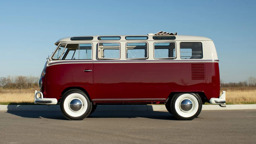 1966 Volkswagen Split-Window Bus - Image 2 of 28
