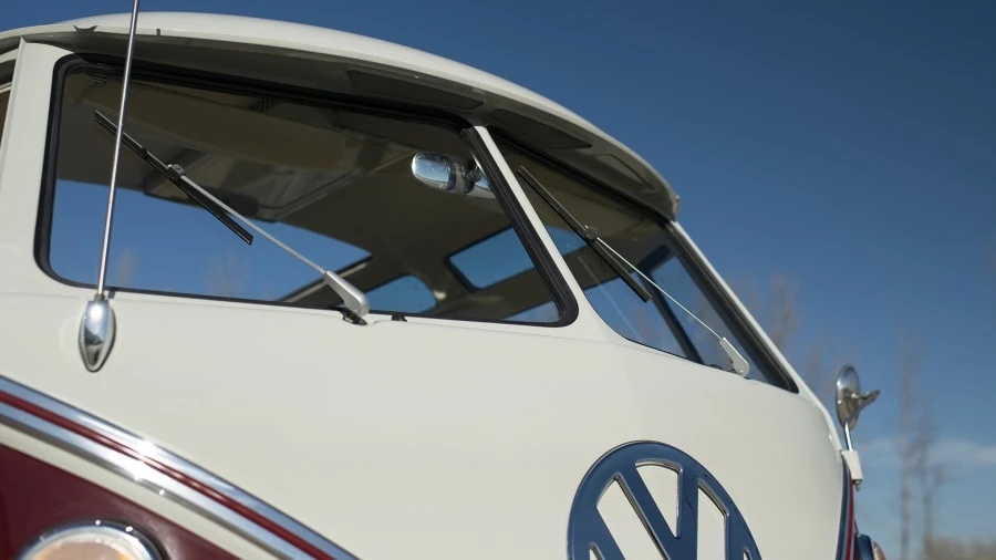 1966 Volkswagen Split-Window Bus - Image 24 of 28