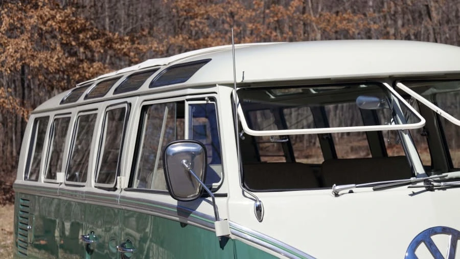 1966 Volkswagen Split-Window Bus - Image 19 of 20