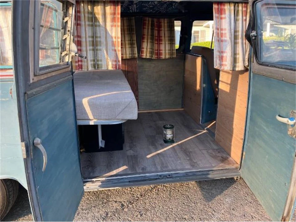 1966 Volkswagen Split-Window Bus - Image 11 of 14