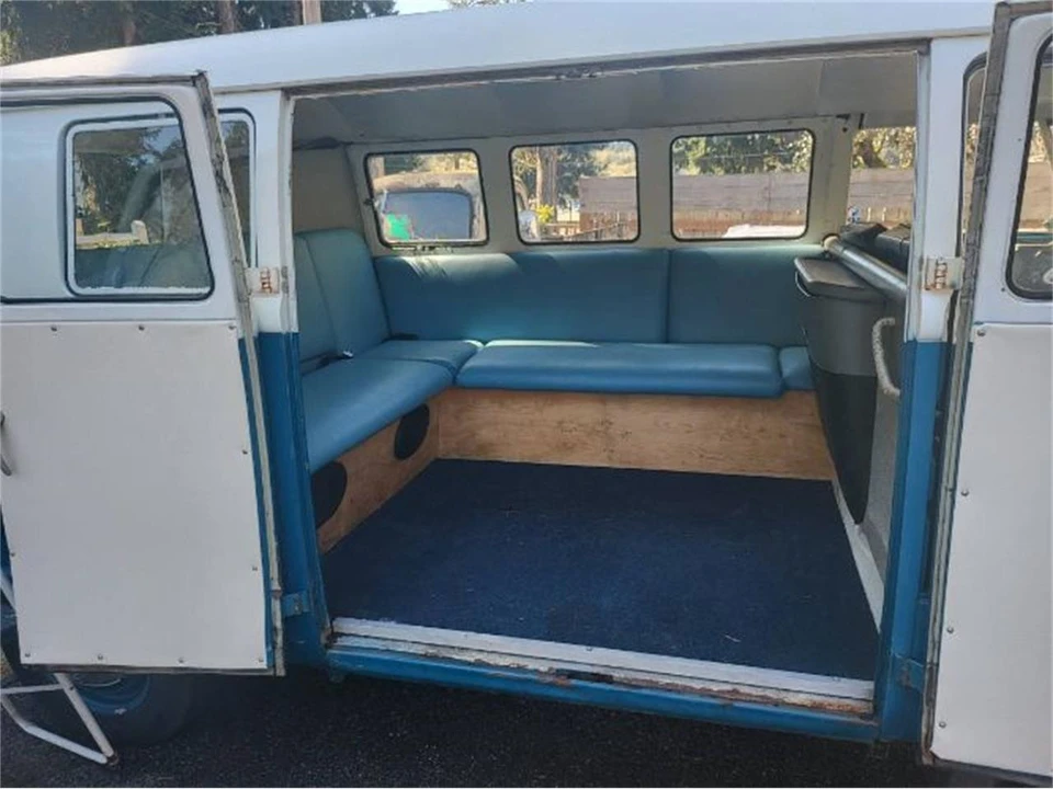 1966 Volkswagen Split-Window Bus - Image 3 of 7